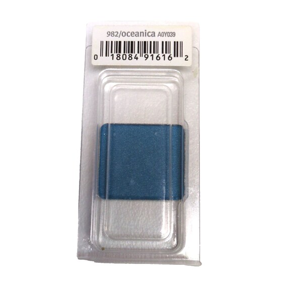 Aveda Petal Essence Eye Color Shadow 982 Oceanica Blue Aqua - Picture 1 of 3